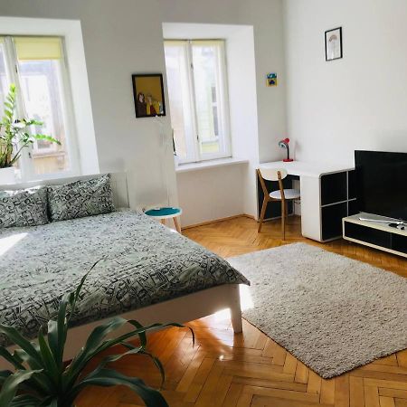 Berlin apartment Lviv Buitenkant foto